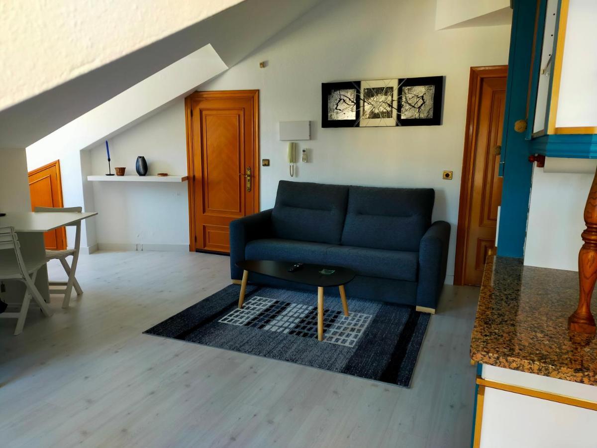 Apartamento En El Casco Antiguo De Ponferrada Exterior foto
